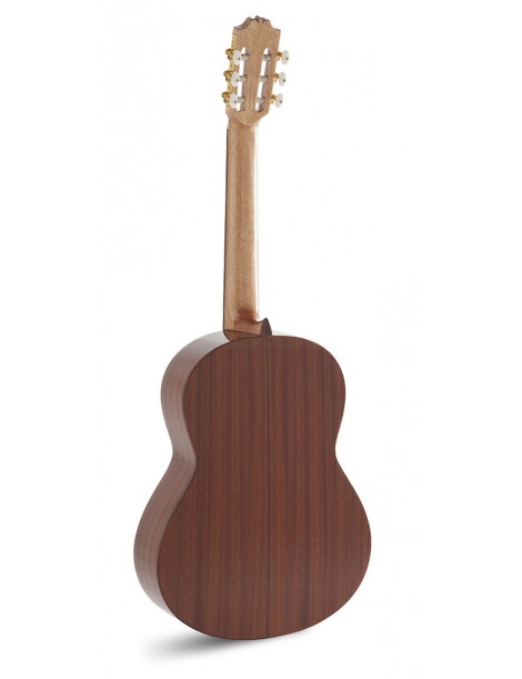 GUITARRA ADMIRA A2 ELECTRIFICADA CON FISHMAN SERIE ARTESANÍA